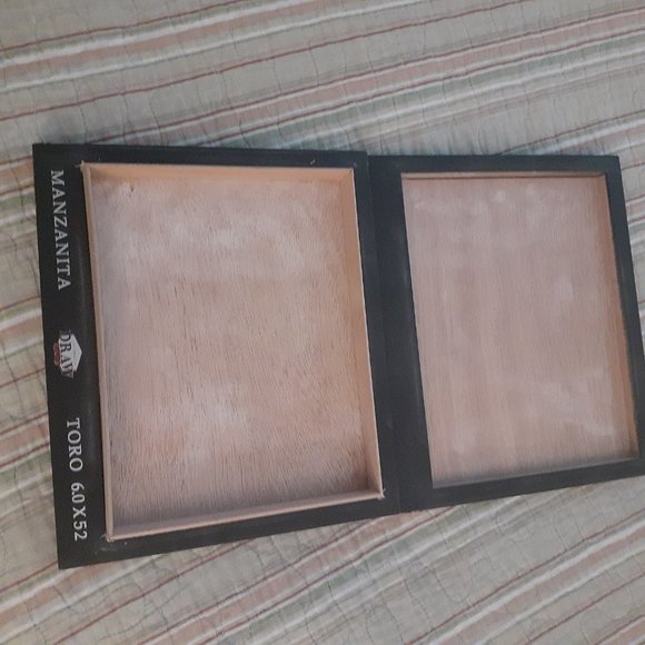 Southern Draw Manzanita empty cigar box - Picture 2 of 3